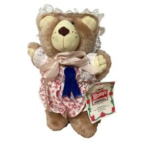 HATTIE FURSKIN  Wendy’s stuffed bear DOLL © 1986  Kid’s Meal  Paper hang tag